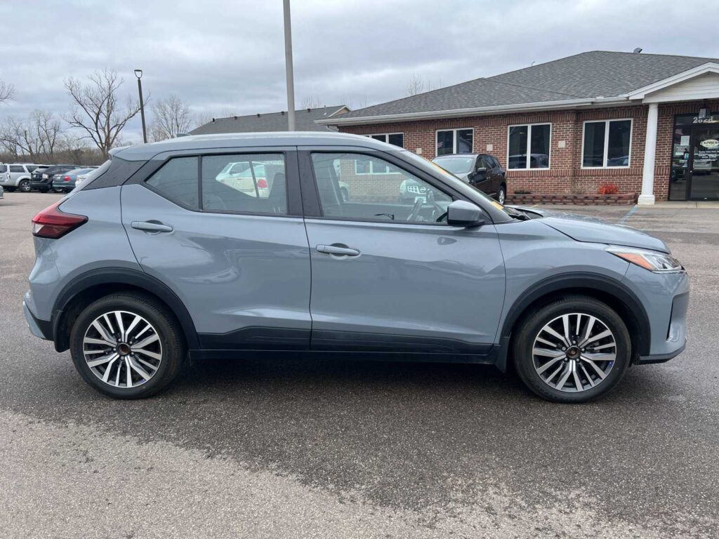 2021 Nissan Kicks