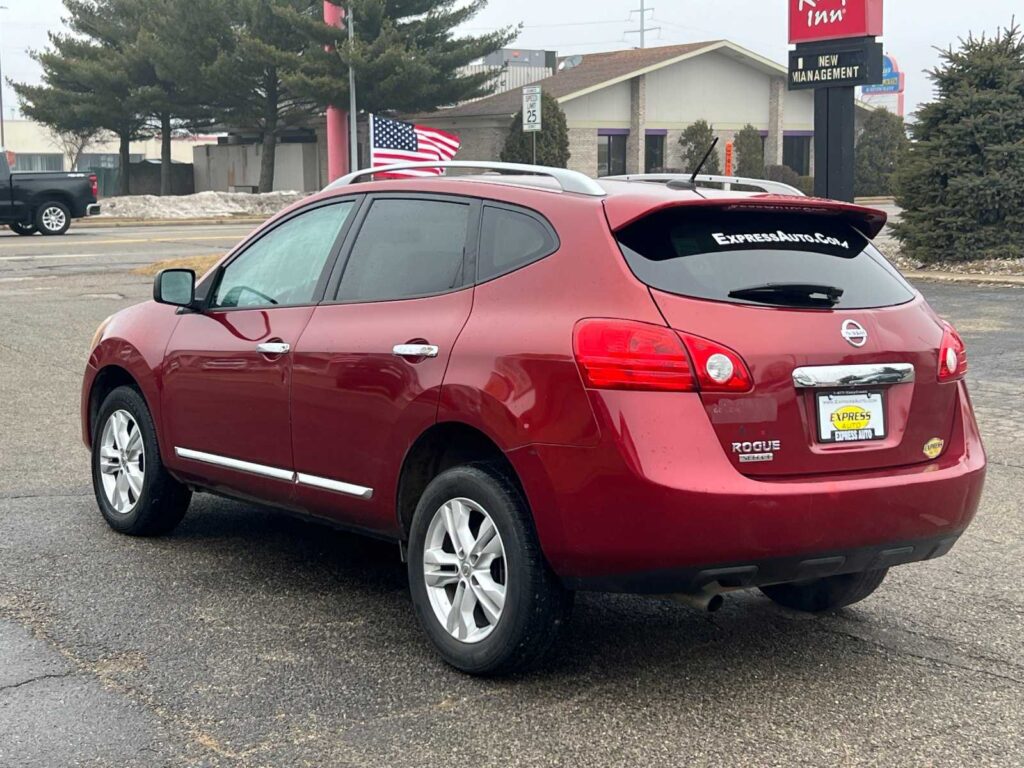 2015 Nissan Rogue Select