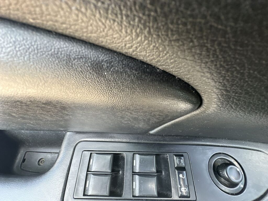 2013 Chrysler 200