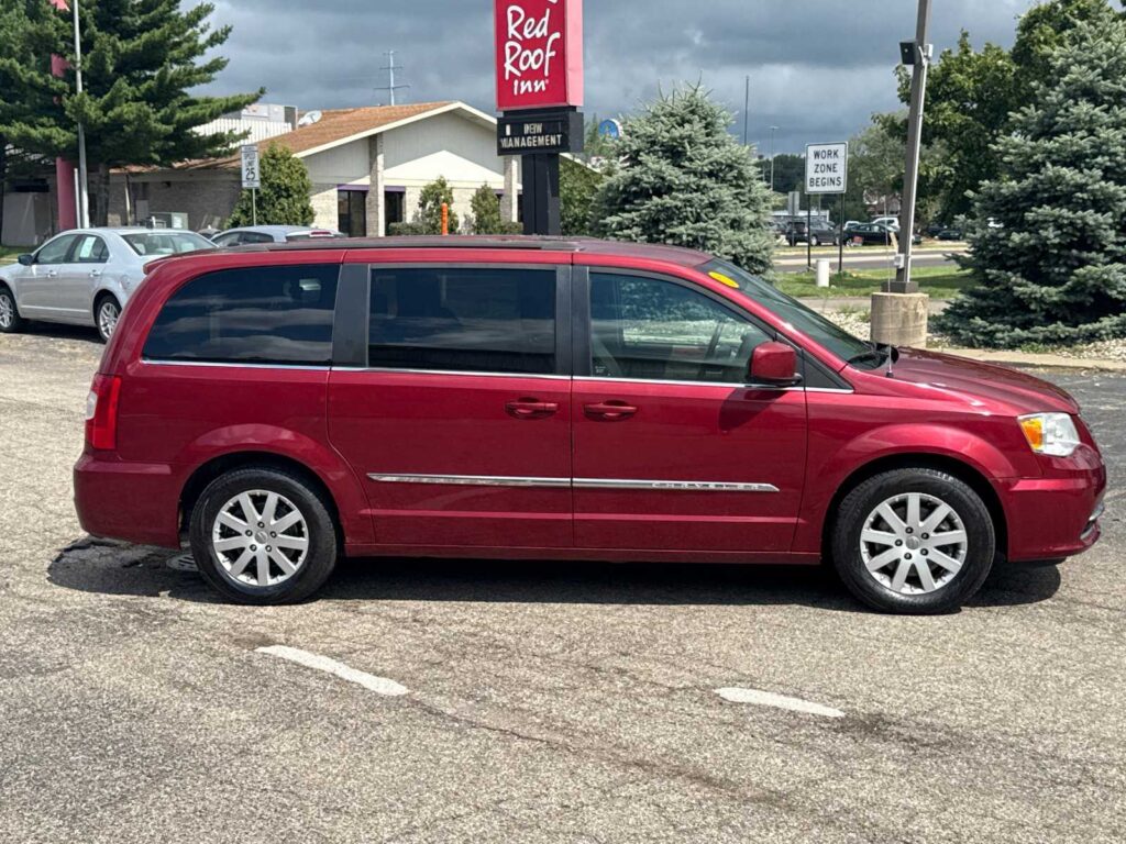 2014 Chrysler Town & Country