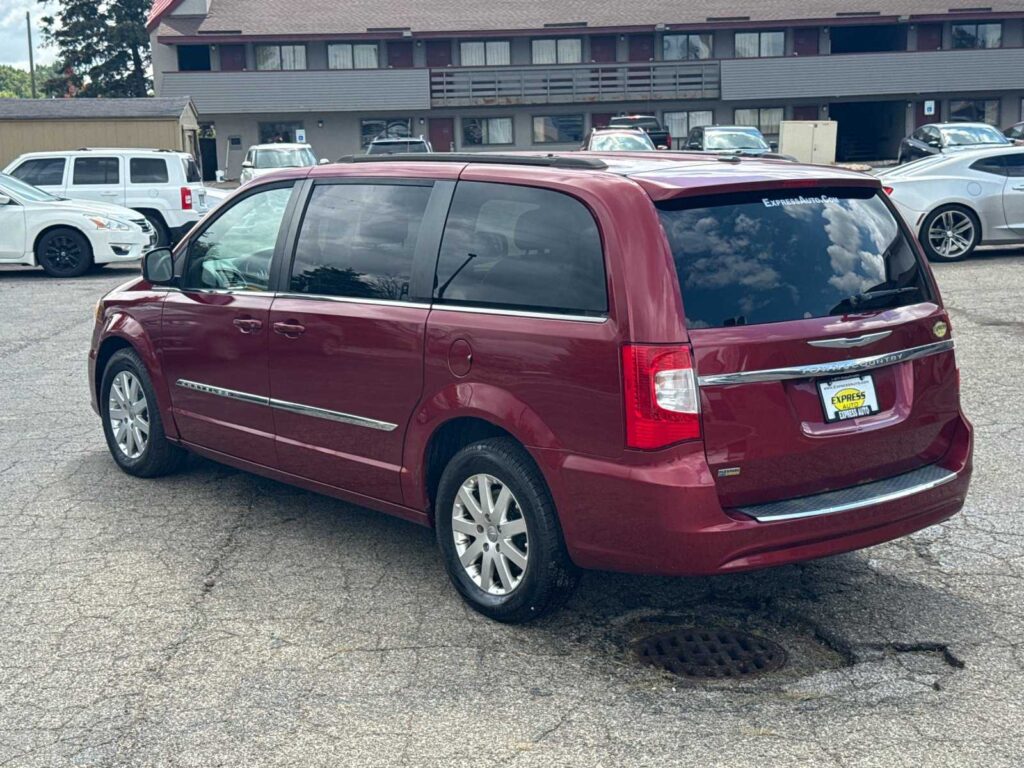 2014 Chrysler Town & Country