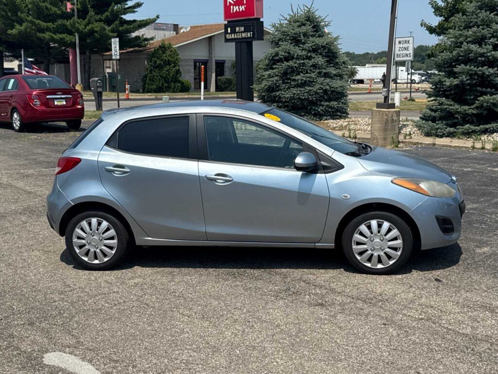 2013 Mazda Mazda2
