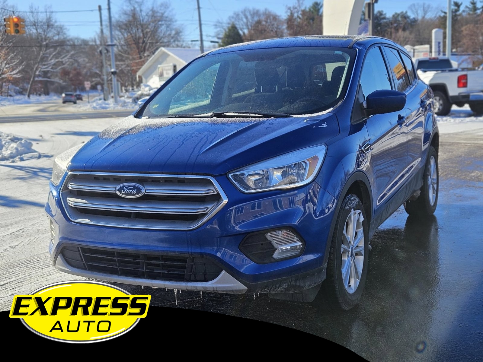 2019 Ford Escape SE's photo